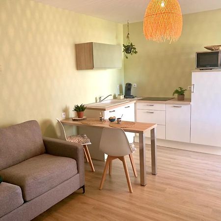 Gite Dans Une Ambiance Vegetale Avec Spa Privatif Jazennes Экстерьер фото