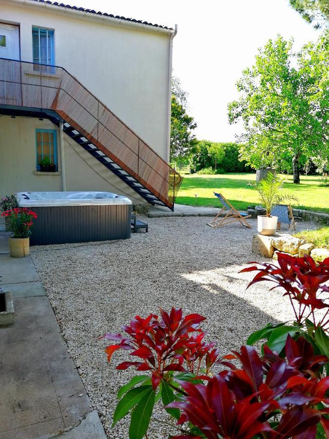 Gite Dans Une Ambiance Vegetale Avec Spa Privatif Jazennes Экстерьер фото